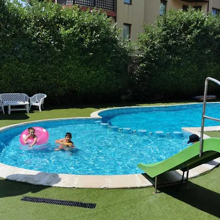 Aparthotel Lucky Family