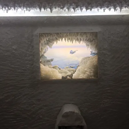 Aparthotel Lucky Family 4*