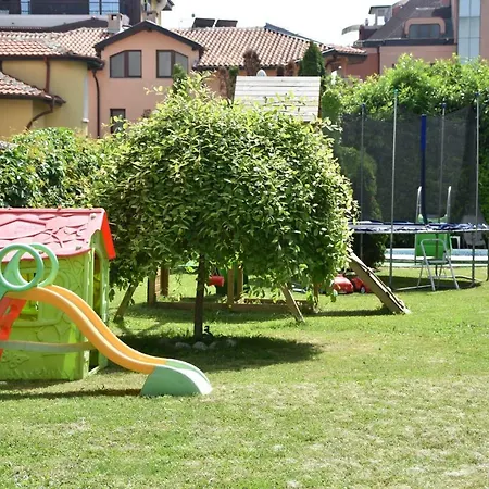 Aparthotel Lucky Family